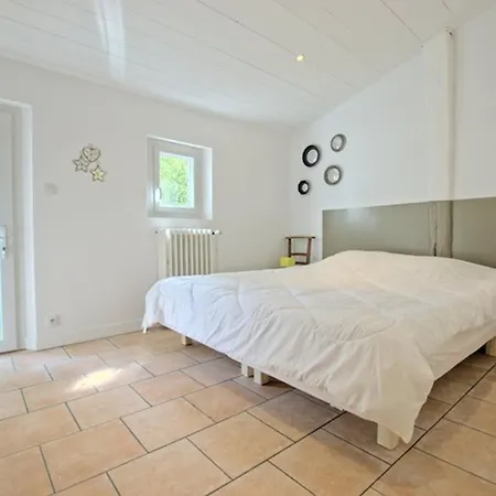 A St-martin-de-re Avec Piscine Chauffee Pour 6 Pers., 3 - Fr-1-835-24 * Saint-Martin-de-Ré