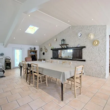 A St-martin-de-re Avec Piscine Chauffee Pour 6 Pers., 3 - Fr-1-835-24 וילה Saint-Martin-de-Ré