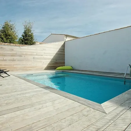 A St-martin-de-re Avec Piscine Chauffee Pour 6 Pers., 3 - Fr-1-835-24 * Saint-Martin-de-Ré