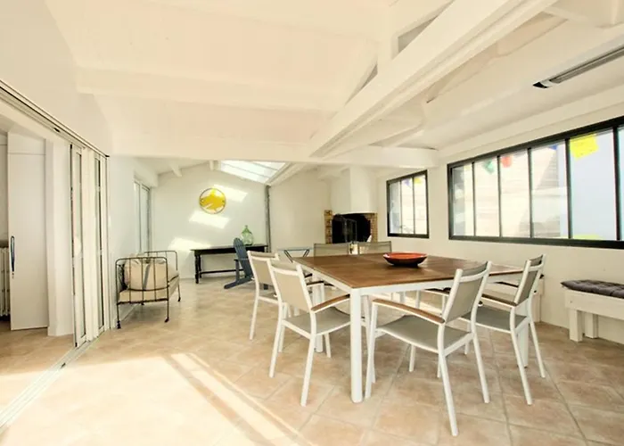 A St-martin-de-re Avec Piscine Chauffee Pour 6 Pers., 3 - Fr-1-835-24 Villa Saint-Martin-de-Ré